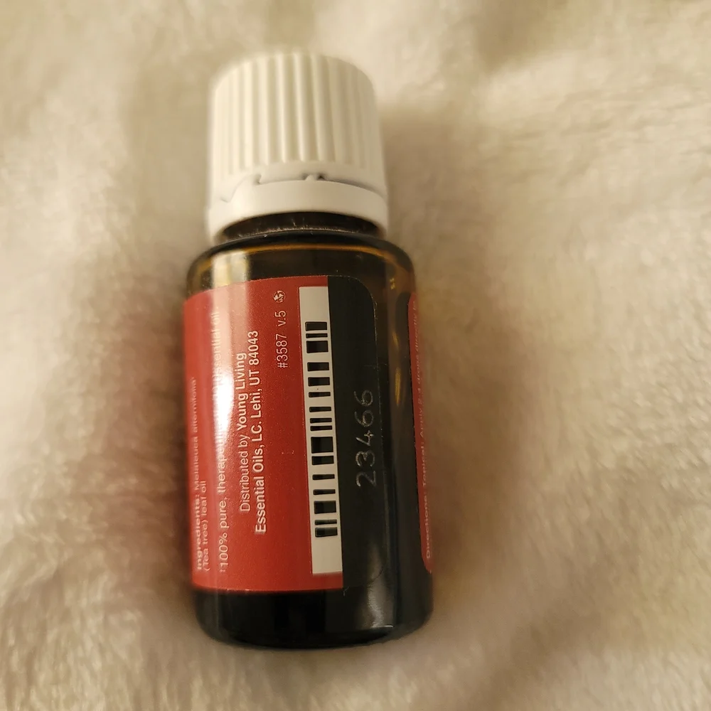 New Young Living Essential Oil -Tea Tree - 15ml .5 Fl oz New/Sealed.  Brand new‎